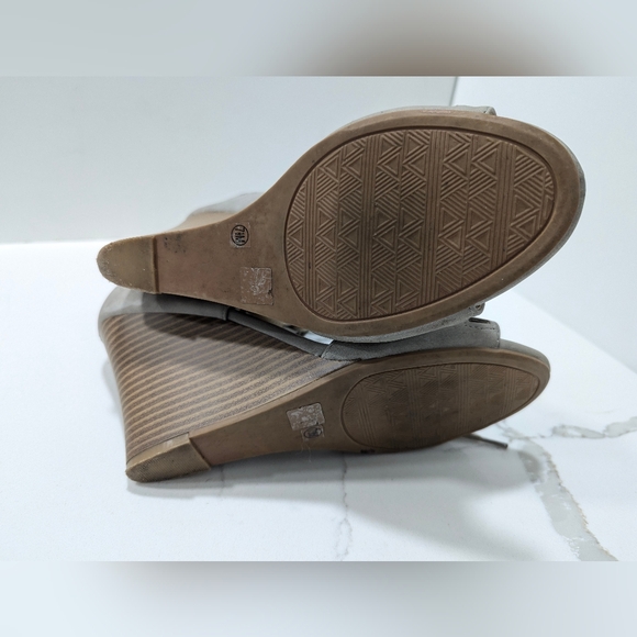 CL By Laundry Bright Sun Lace Up faux leather open toe Wedges shoes sandal 7.5 - Picture 12 of 13